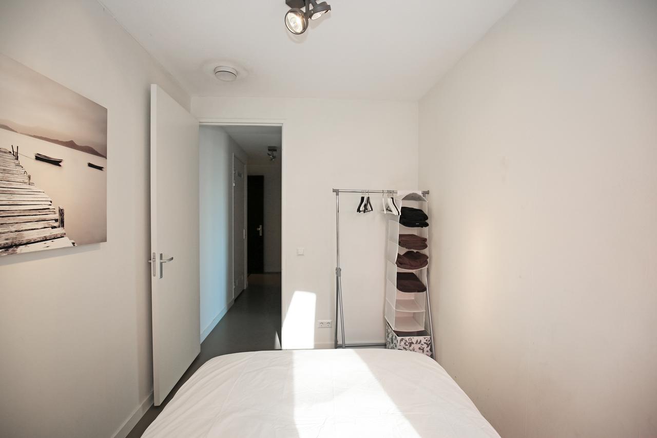 Calypso 986 Three Bedroom Apartment And Private Parking*Non Smoking* Rotterdam Exteriör bild